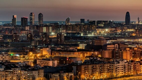 Barcelona distribueix 19,72 milions d'euros per a projectes de proximitat